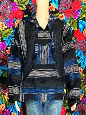 MEN'S MOLINA BEACH PANCHO HOODIE PULLOVER MENS SIZE MEDIUM